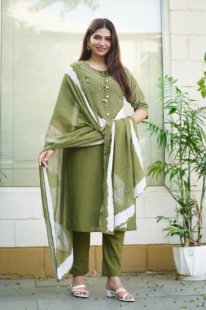 Cotton Bandhej Straight 3 Piece Suit Set Wholesale D.No. 2641