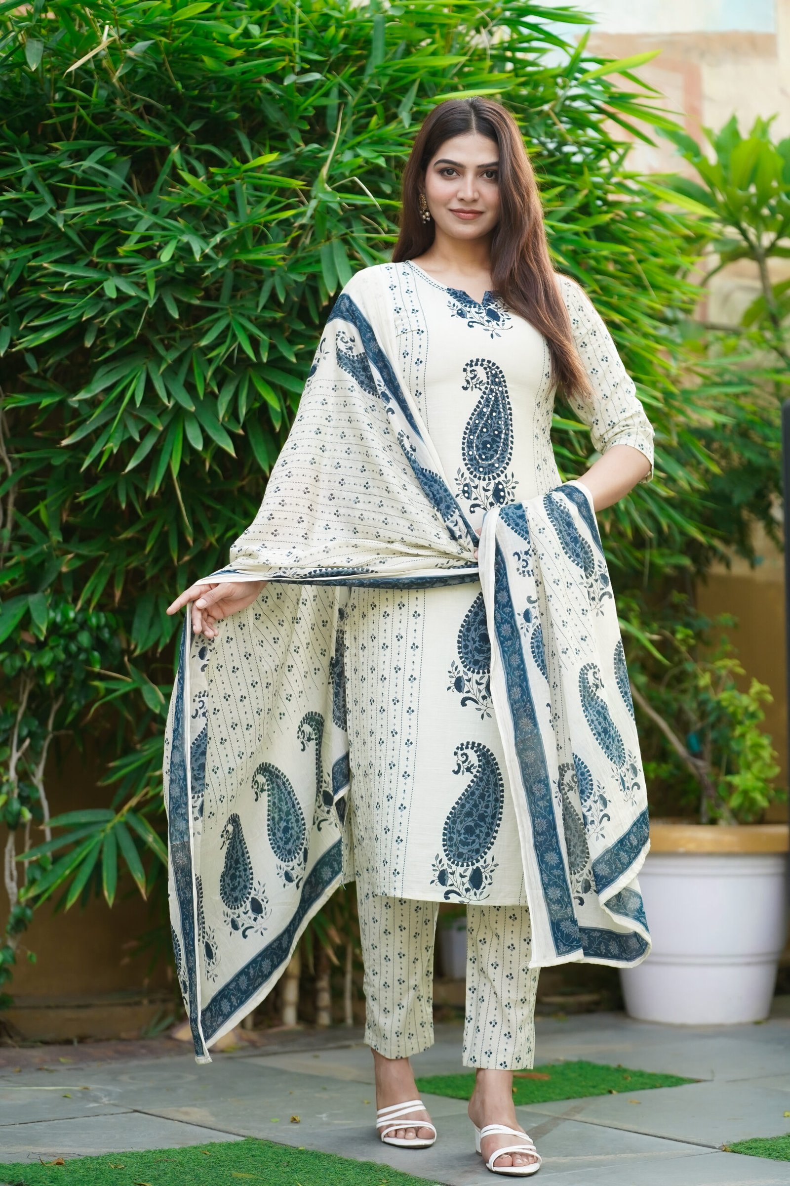Cotton Straight 3 Piece Suit Set Wholesale D.No. 2642